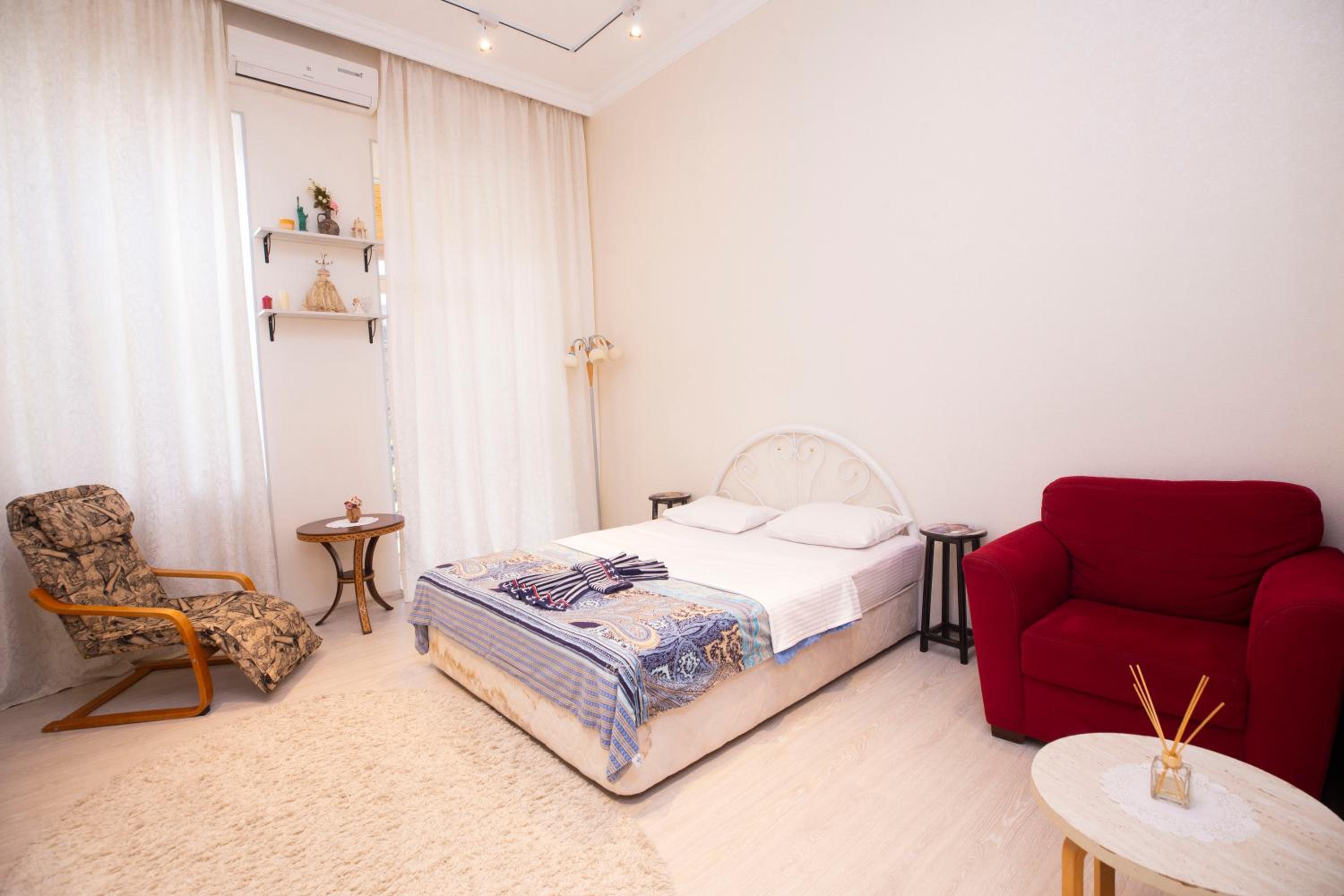 F1 track Old City View Cozy Apartment in Downtown