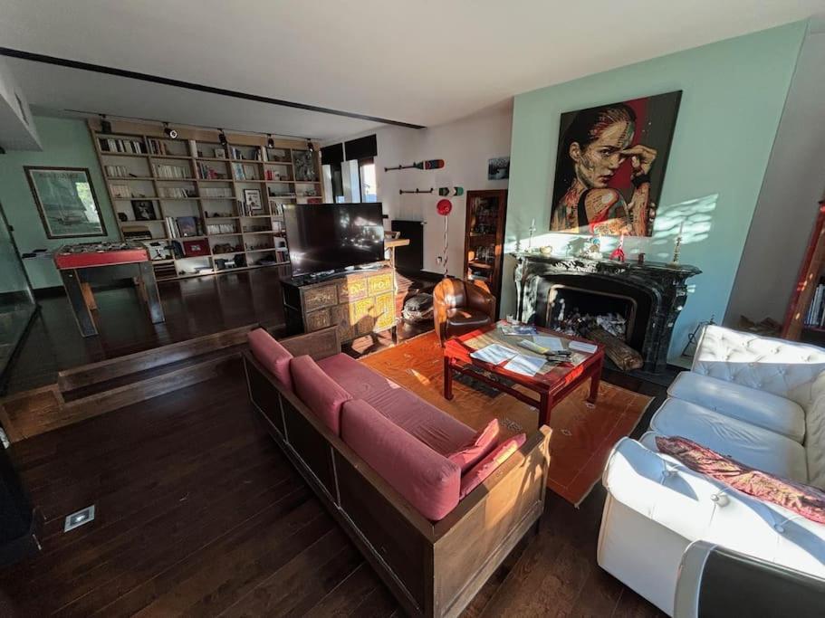 lounge