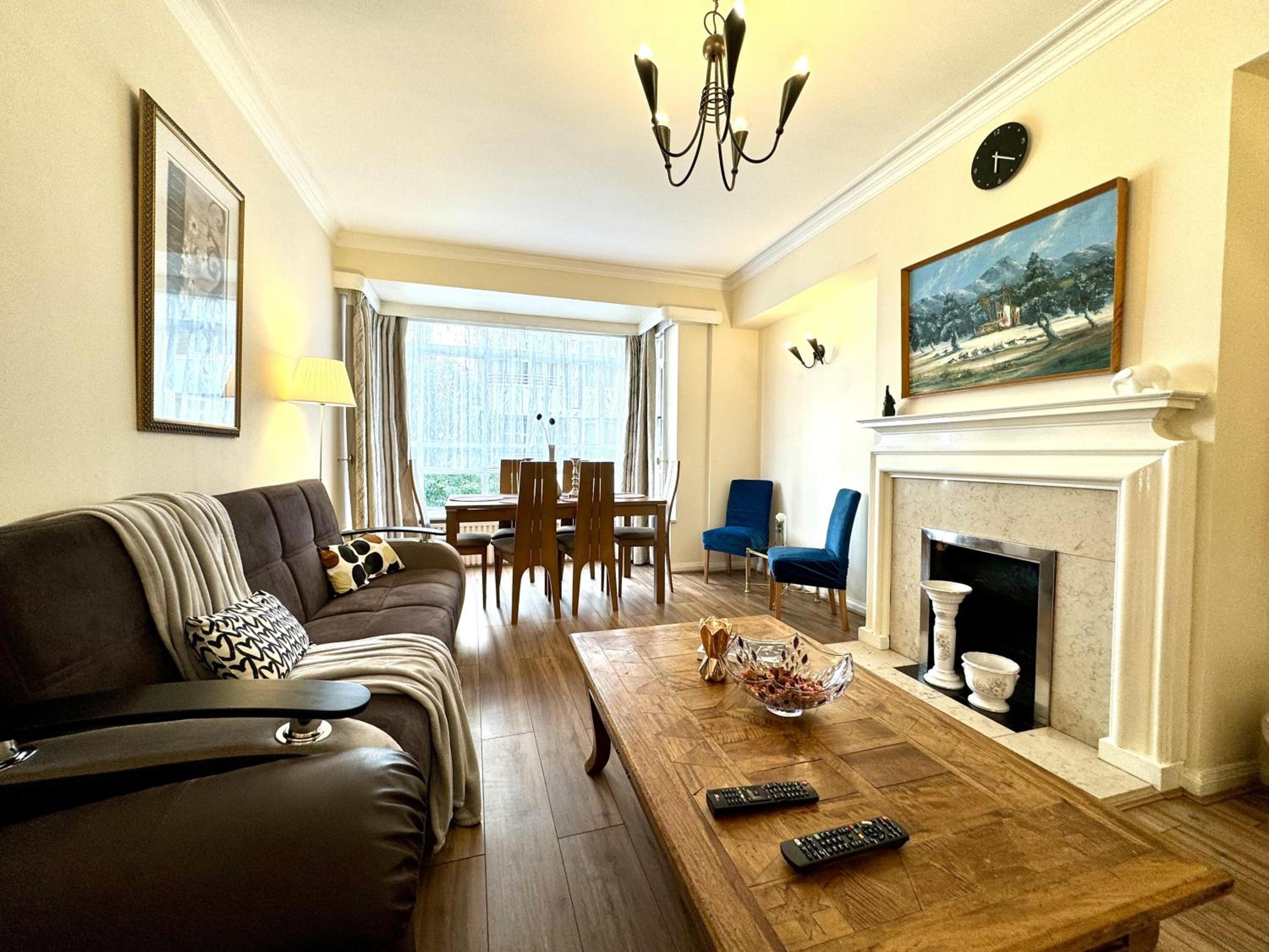London Luxury Apartment with 2 Bedrooms