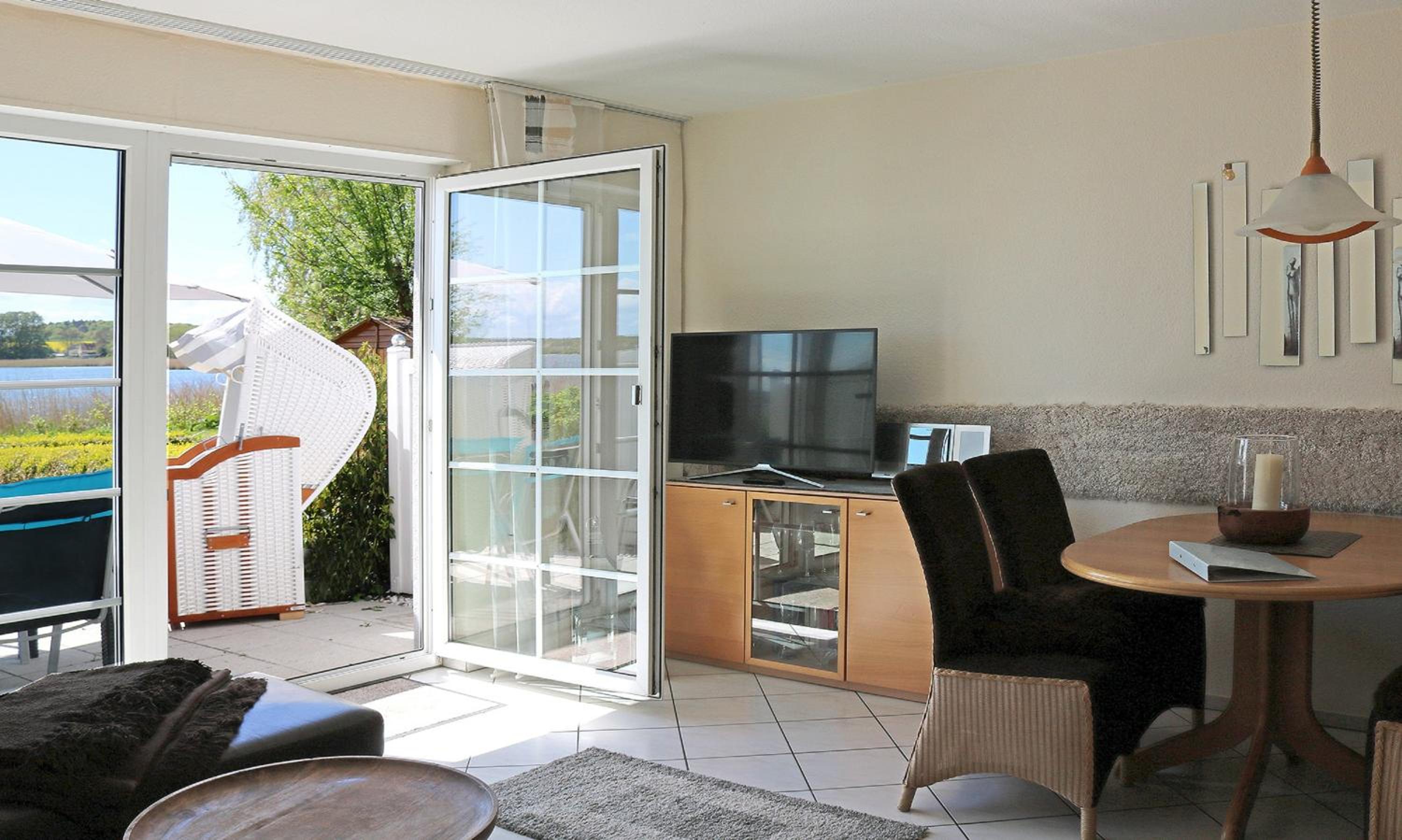 Fährhaus Nr 12 mit Sauna- und Schwimmbadnutzung im AHOI Erlebnisbad Sellin