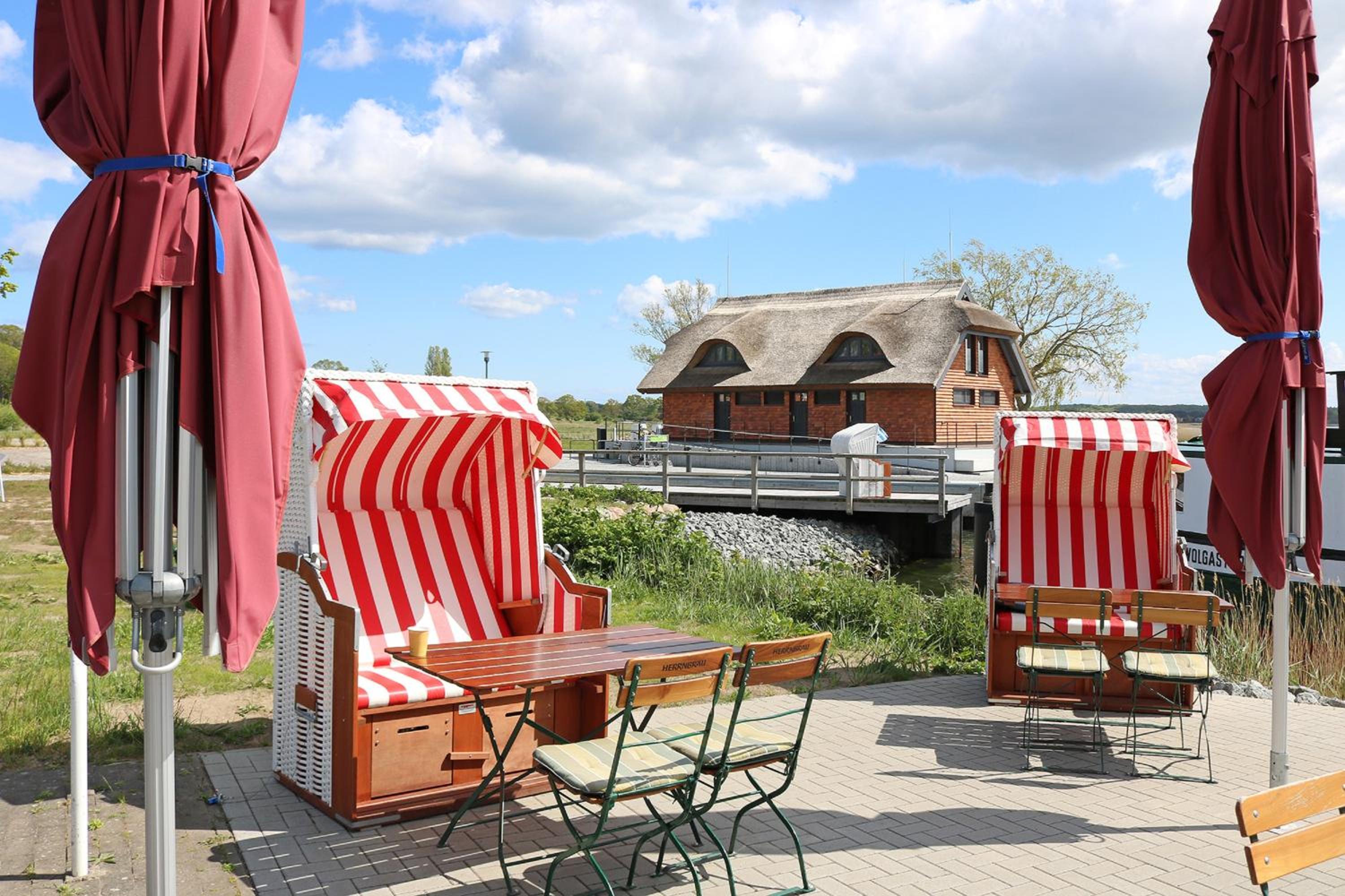 Fährhaus Nr 12 mit Sauna- und Schwimmbadnutzung im AHOI Erlebnisbad Sellin