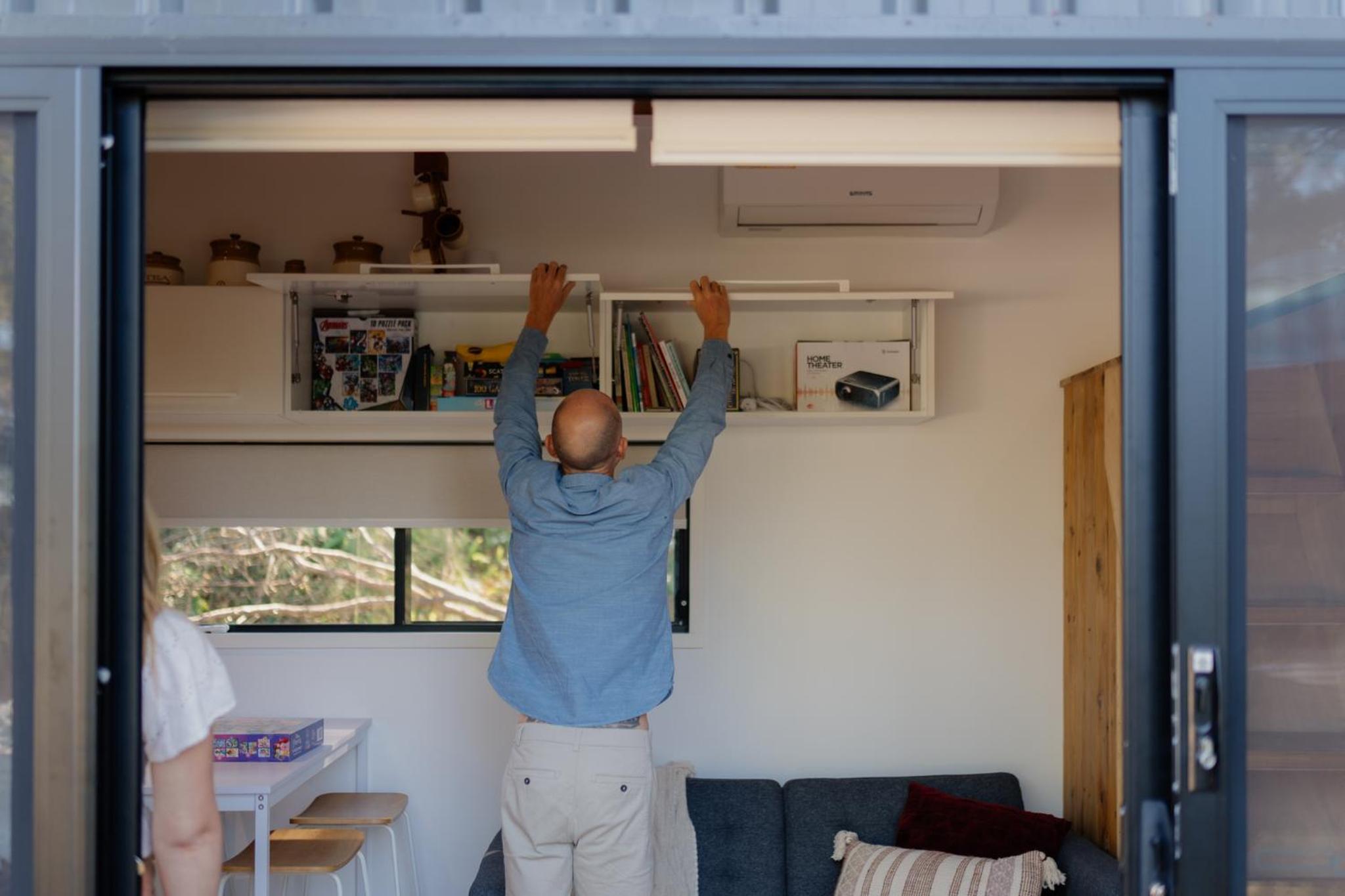 Lavish Group Retreat Sleeps Up to 26 includes Tiny Home with Pool Sauna Hair Makeup Room