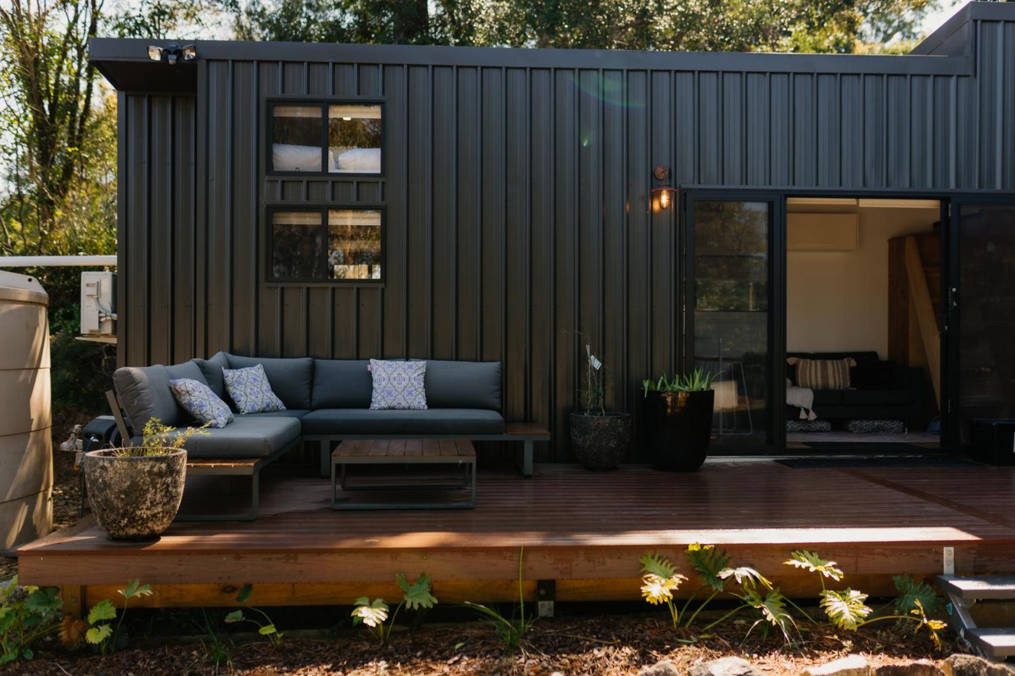 Lavish Group Retreat Sleeps Up to 26 includes Tiny Home with Pool Sauna Hair Makeup Room