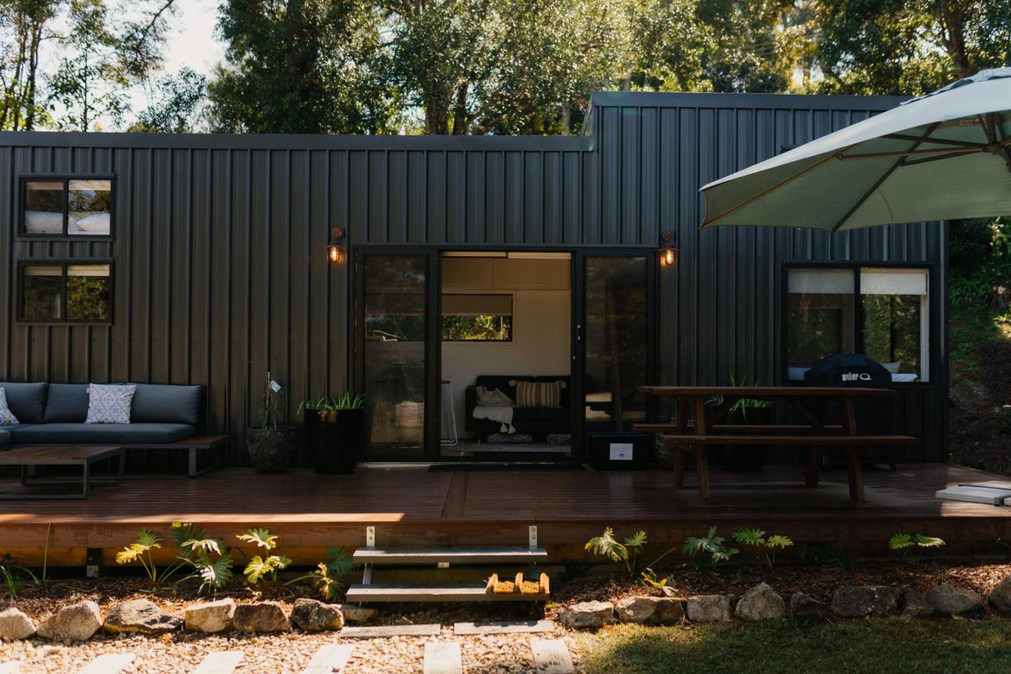 Lavish Group Retreat Sleeps Up to 26 includes Tiny Home with Pool Sauna Hair Makeup Room