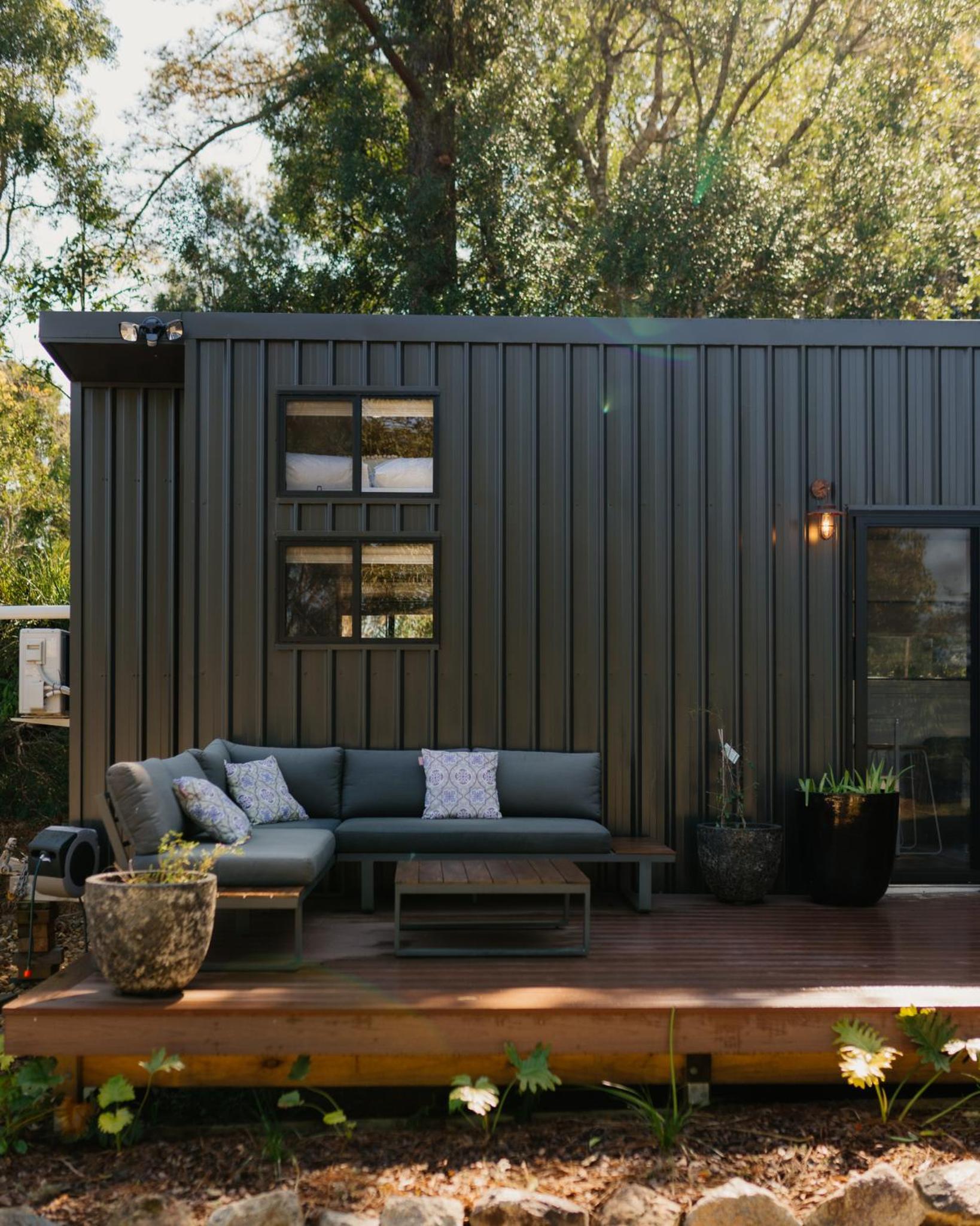 Lavish Group Retreat Sleeps Up to 26 includes Tiny Home with Pool Sauna Hair Makeup Room
