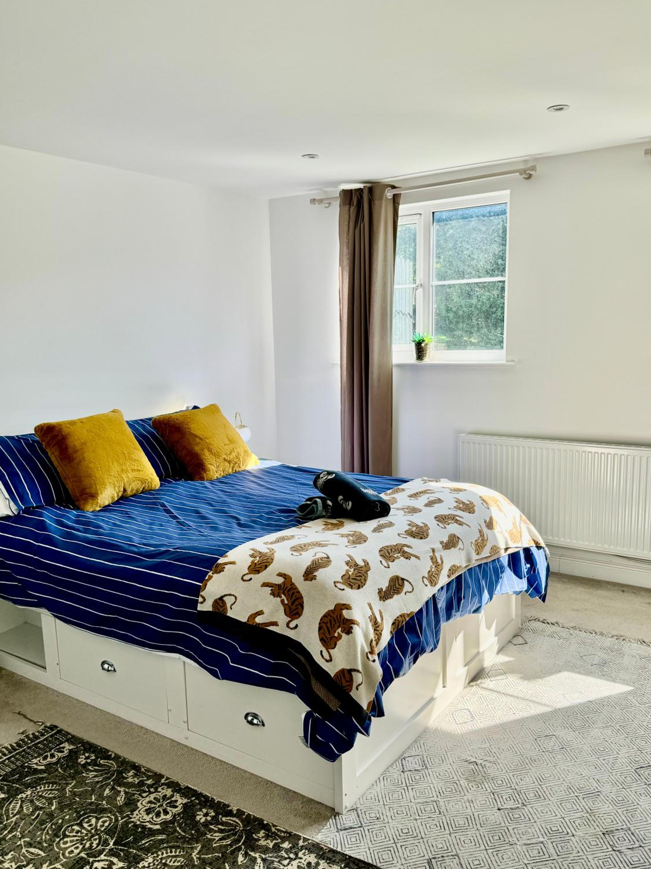 Family Home in Seaside Town view 2