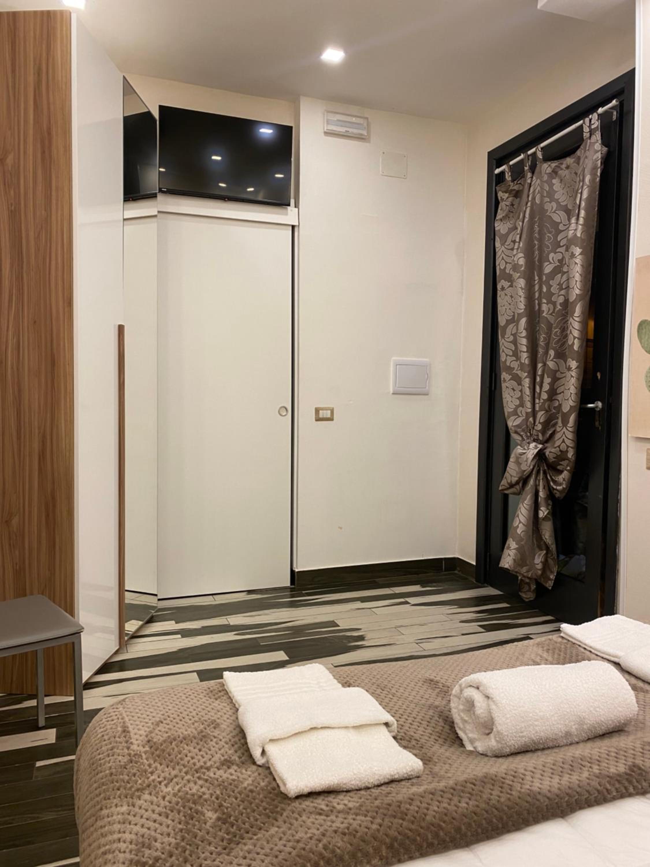 PIPPO'S SUITE