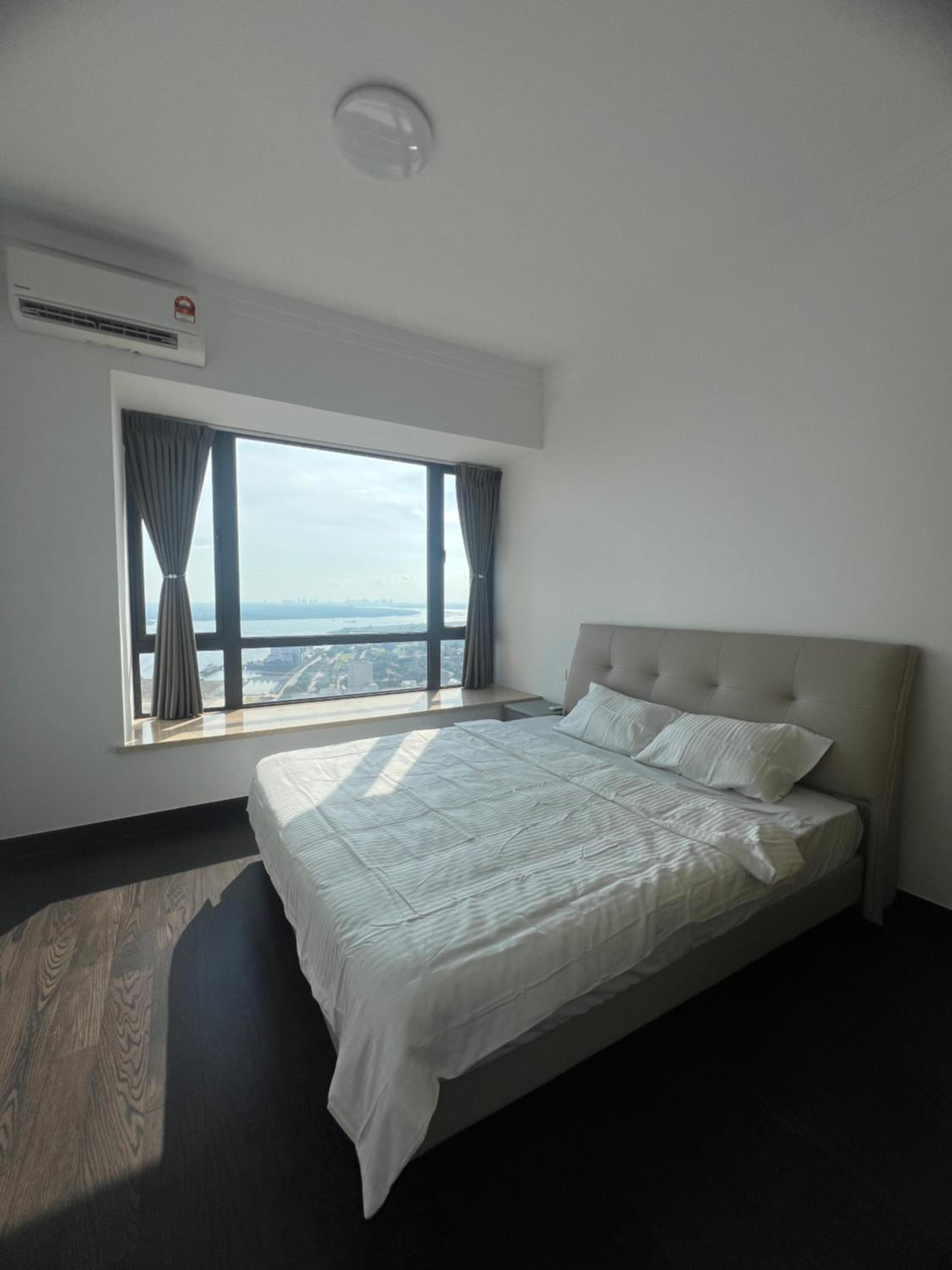 R&F 2R2B unit Full Seaview