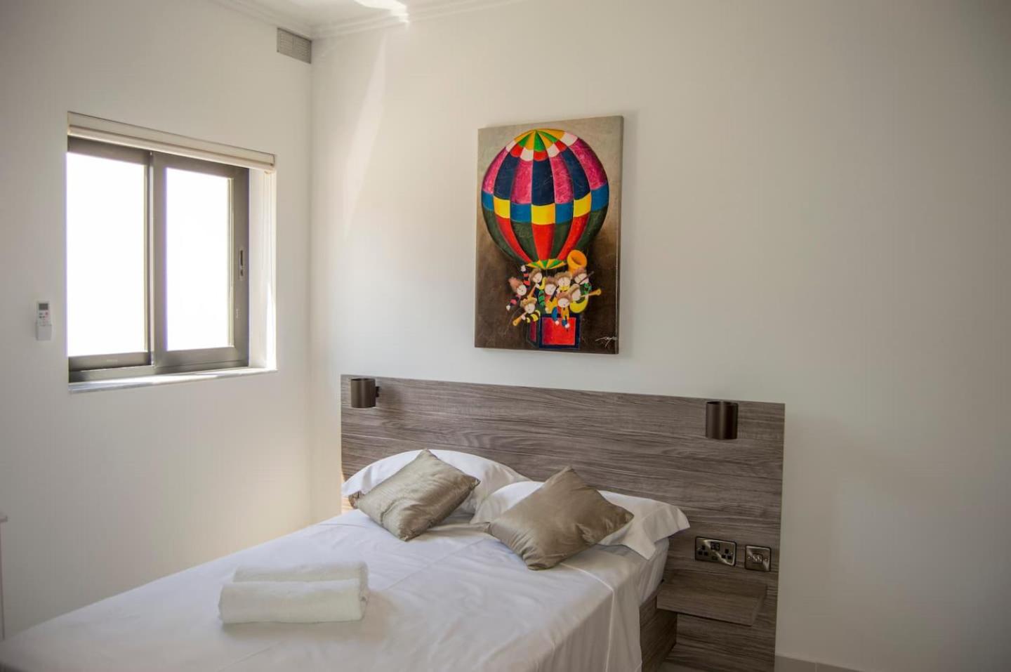 Penthouse Ghadira with amazing views! by Homely view 2