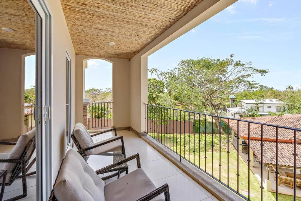 Pen16 Luxury 3bd Condo in Excl Resort Complex