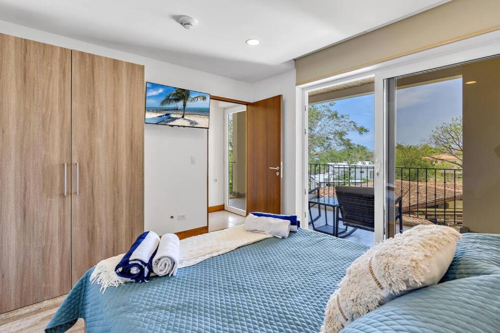 Pen16 Luxury 3bd Condo in Excl Resort Complex