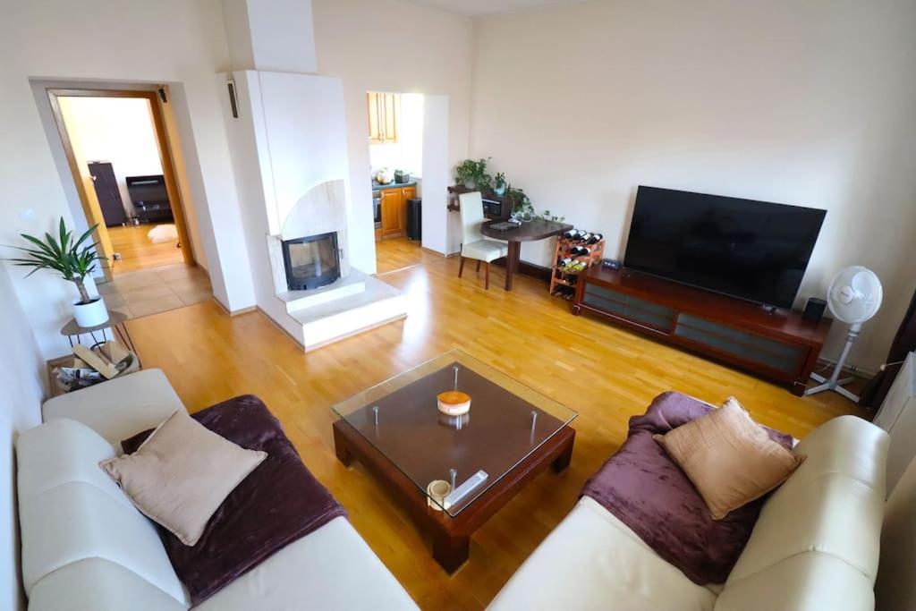 Moderný apartmán s krbom view 5