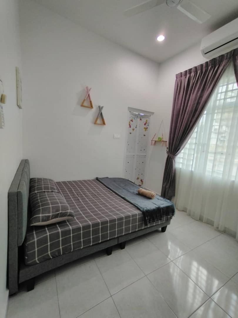 Lollihana Homestay Kijal photo 6