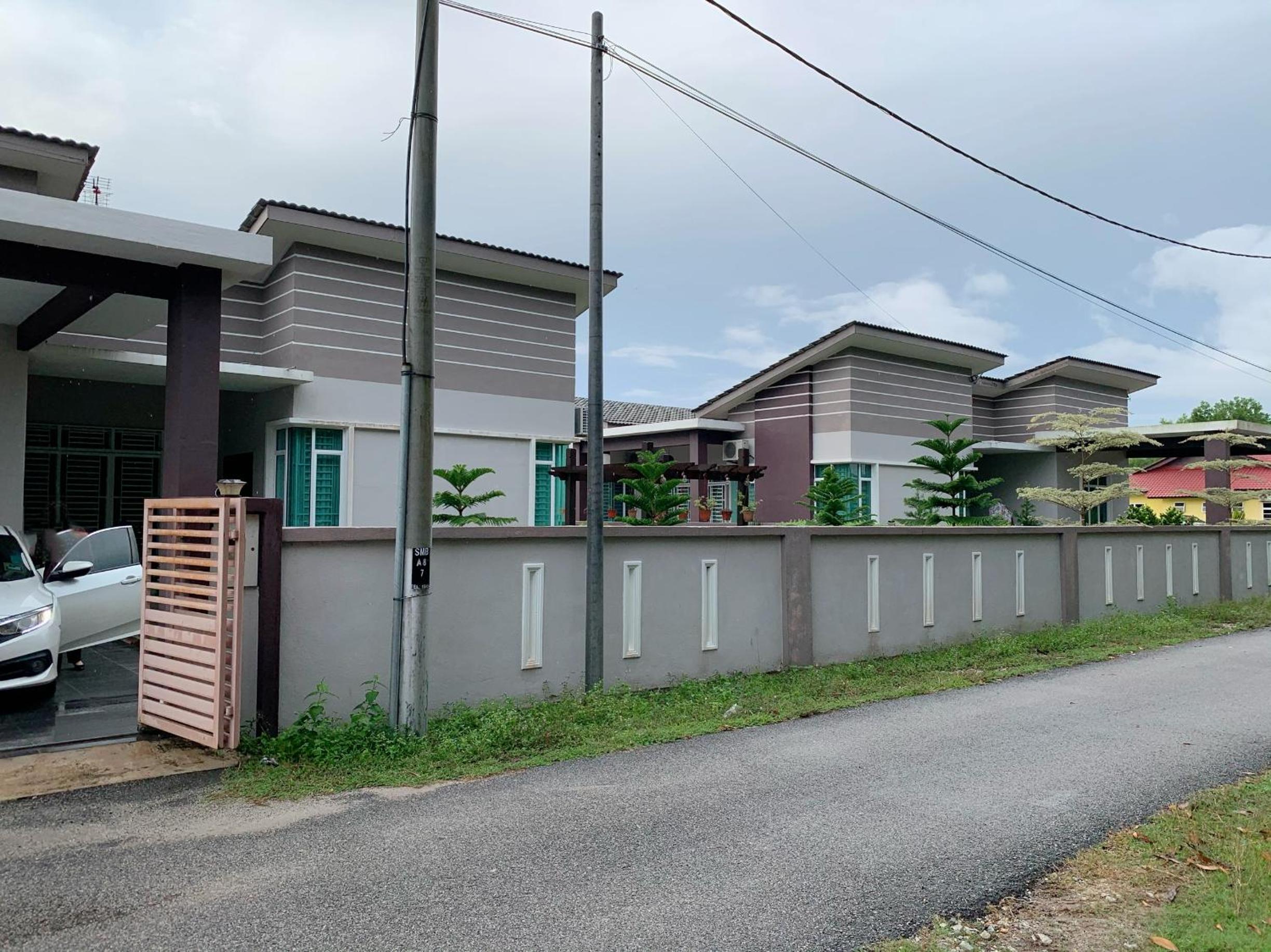 Lollihana Homestay Kijal photo 8