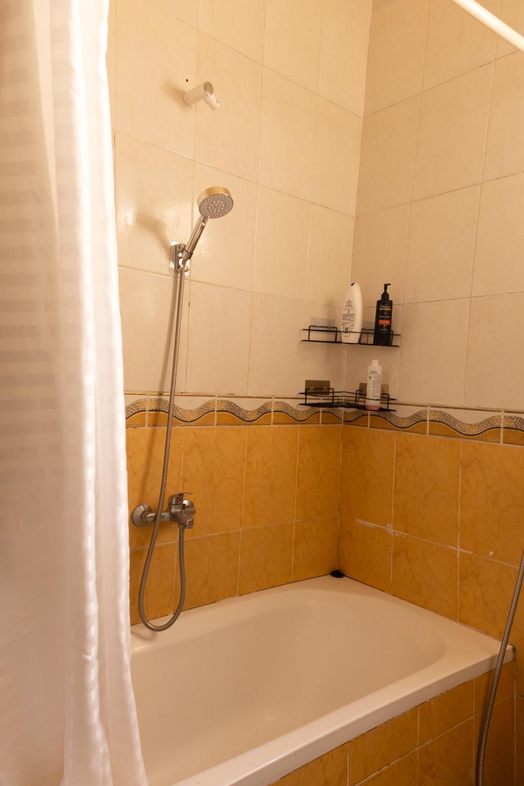 2 Bedroom Terrace apartment with High speed internet