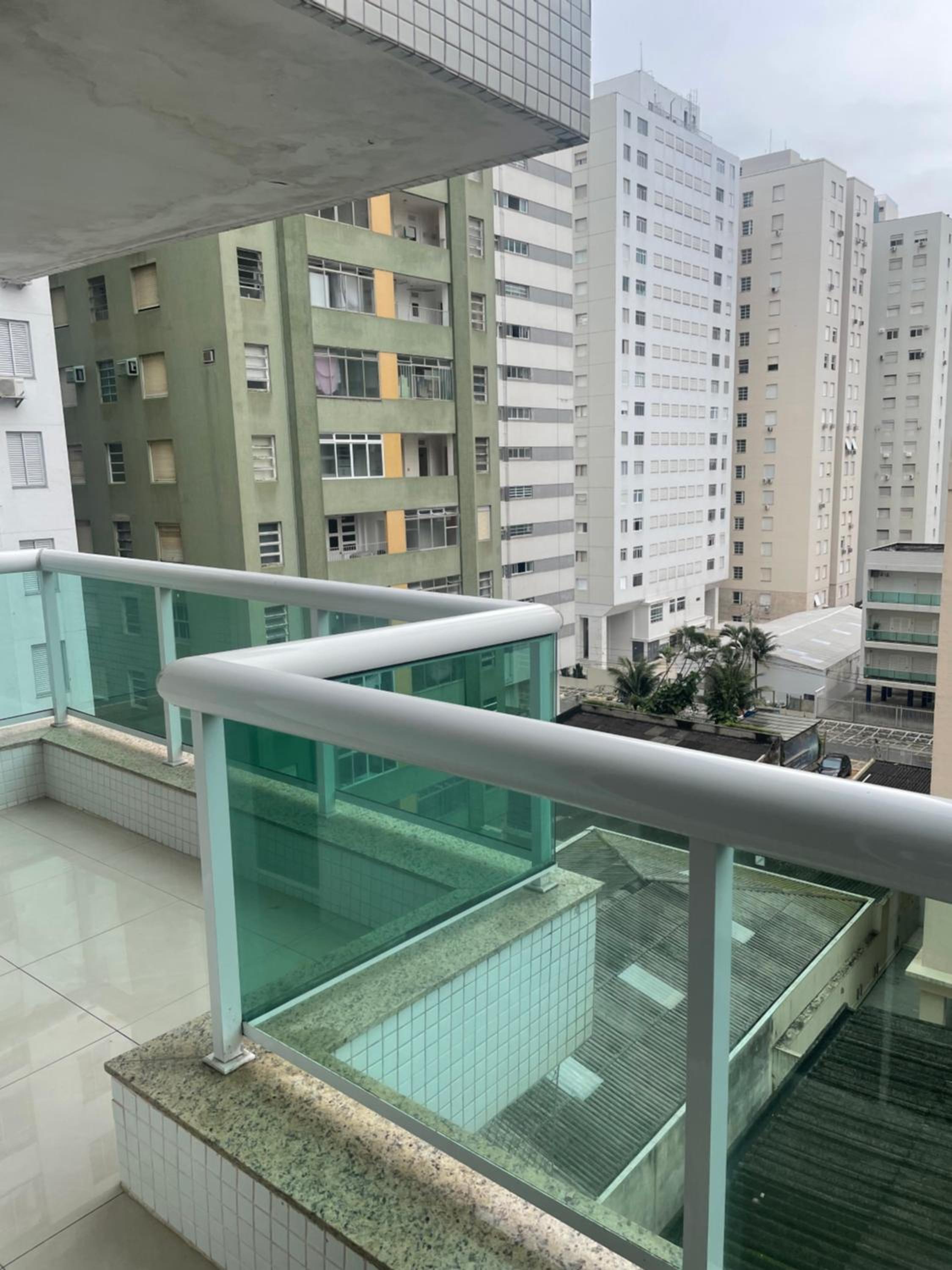 Ap alto padrão guaruja pintangueiras