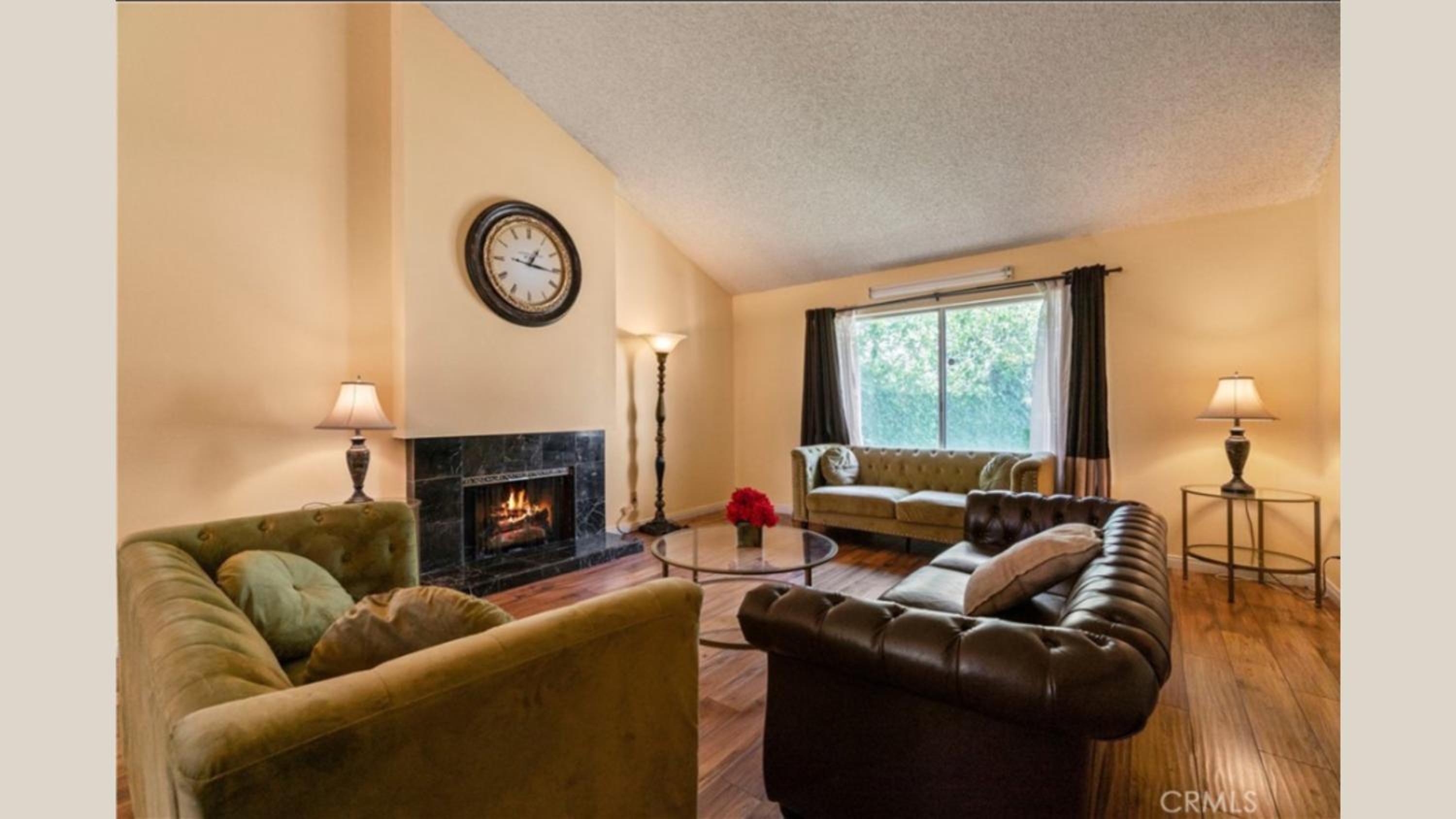 Valley Gem, luxurious 5 bedroom 3 bath, sleeps 12