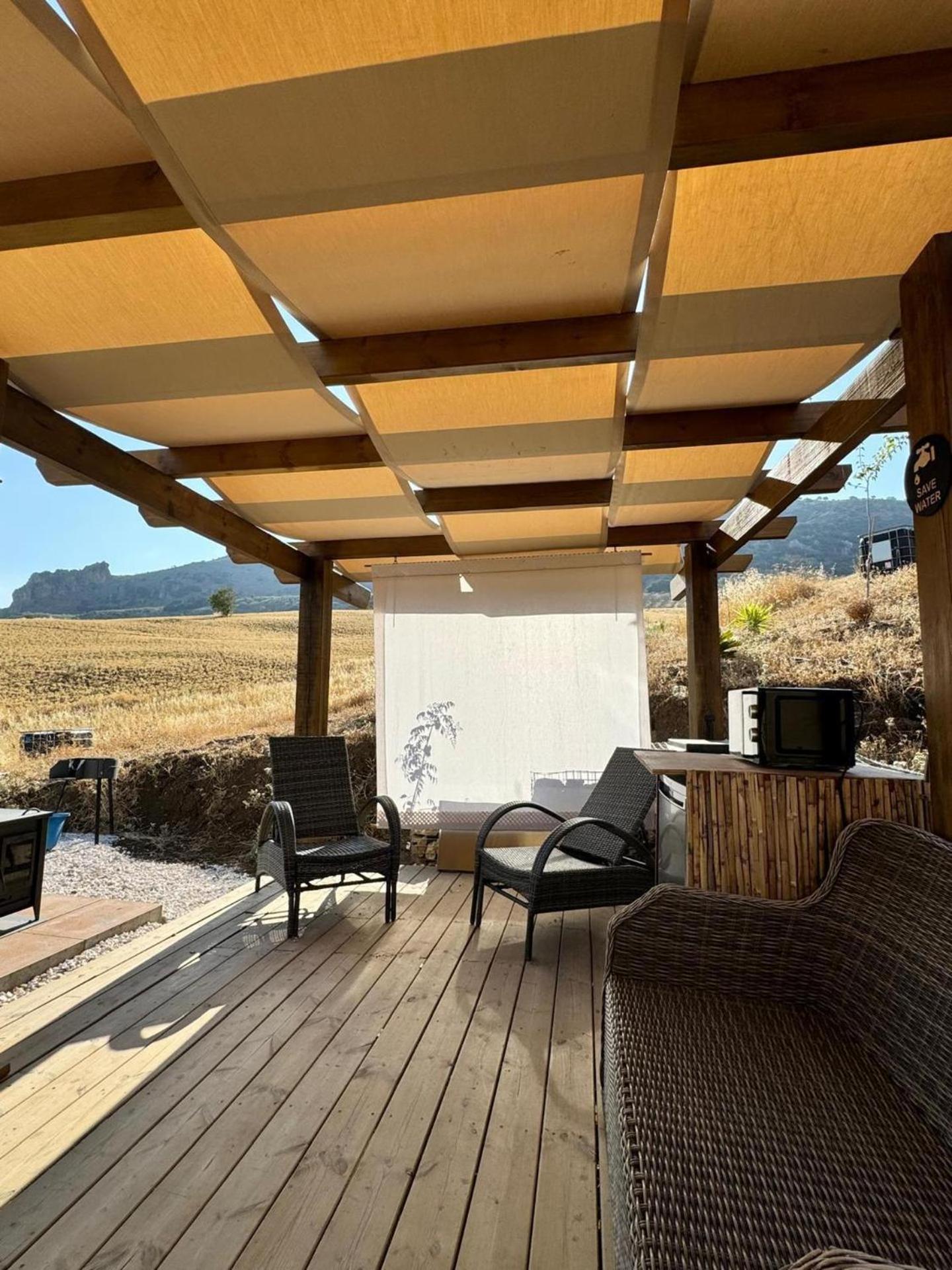 Nature lovers Cabin- HotTub- Privacy & Serenity