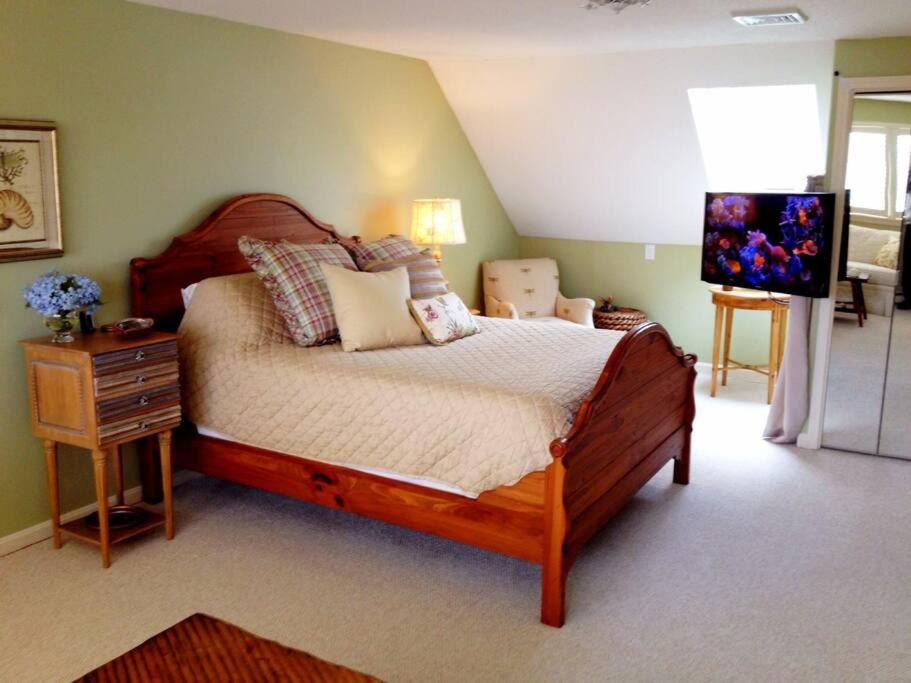 West Falmouth Escape