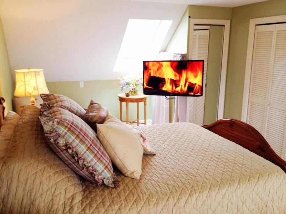 West Falmouth Escape