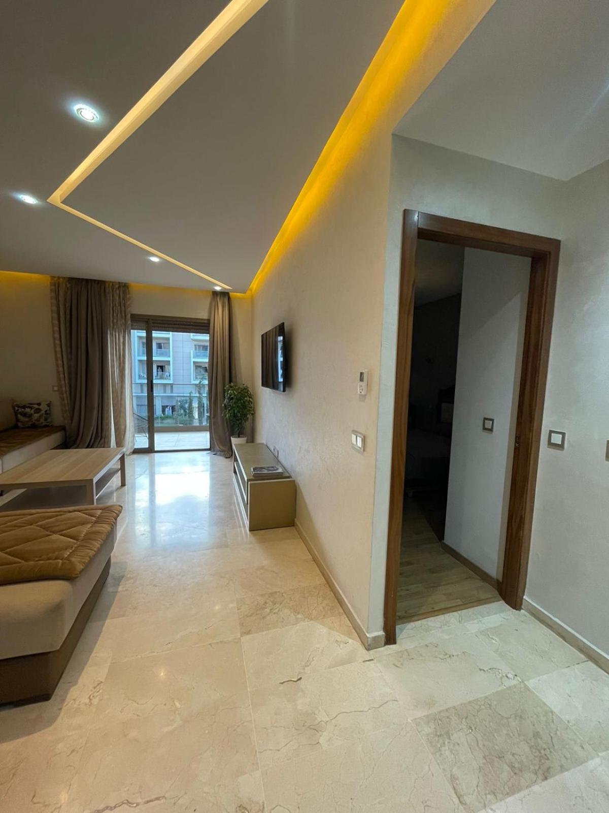 Cosy Apartment With Pool View view 4