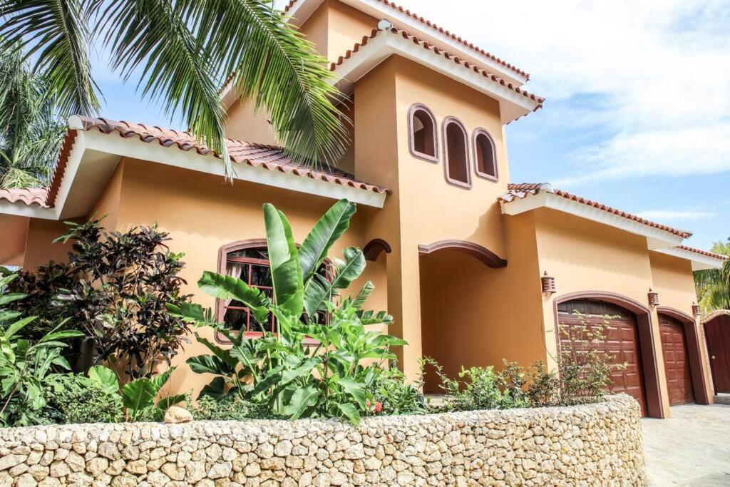 Cabarete Oceanview Villa Pool Oasis Beach Access