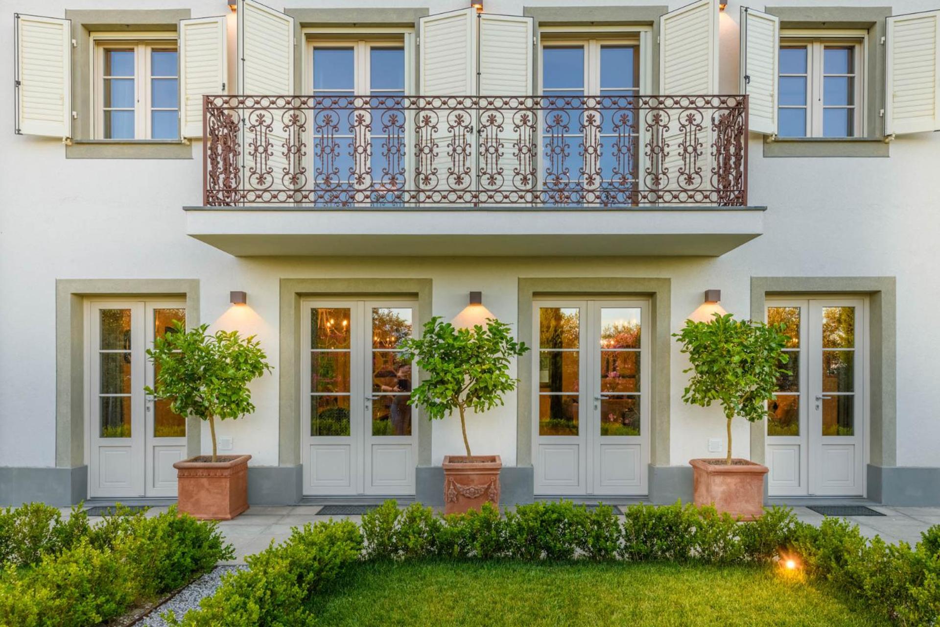 VILLA ASTI: Where Luxury Meets Limitless View