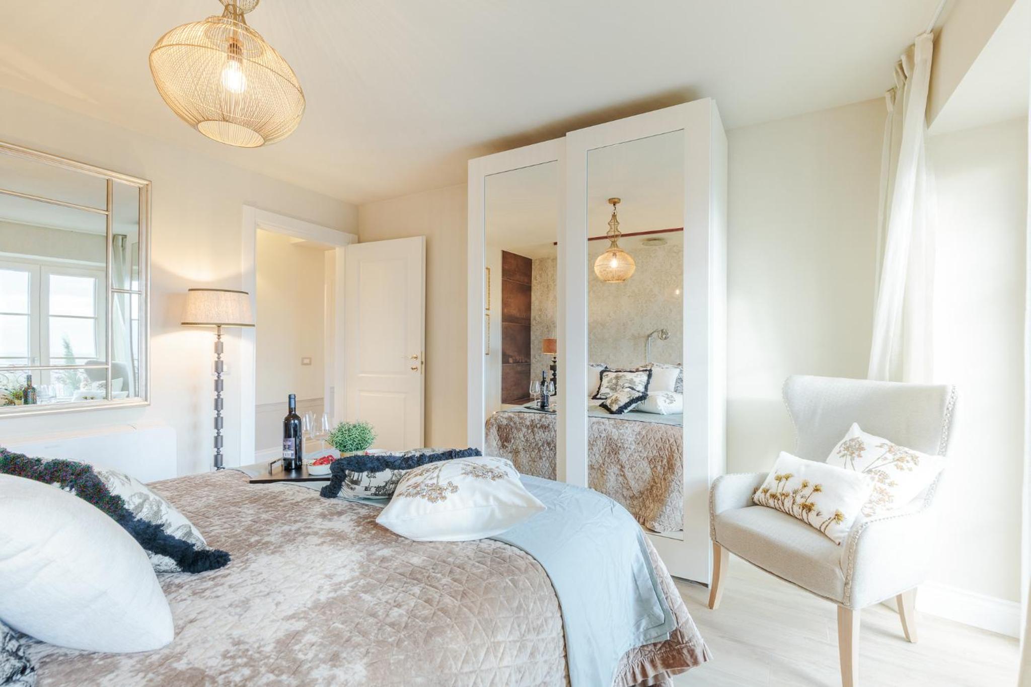 VILLA ASTI: Where Luxury Meets Limitless View