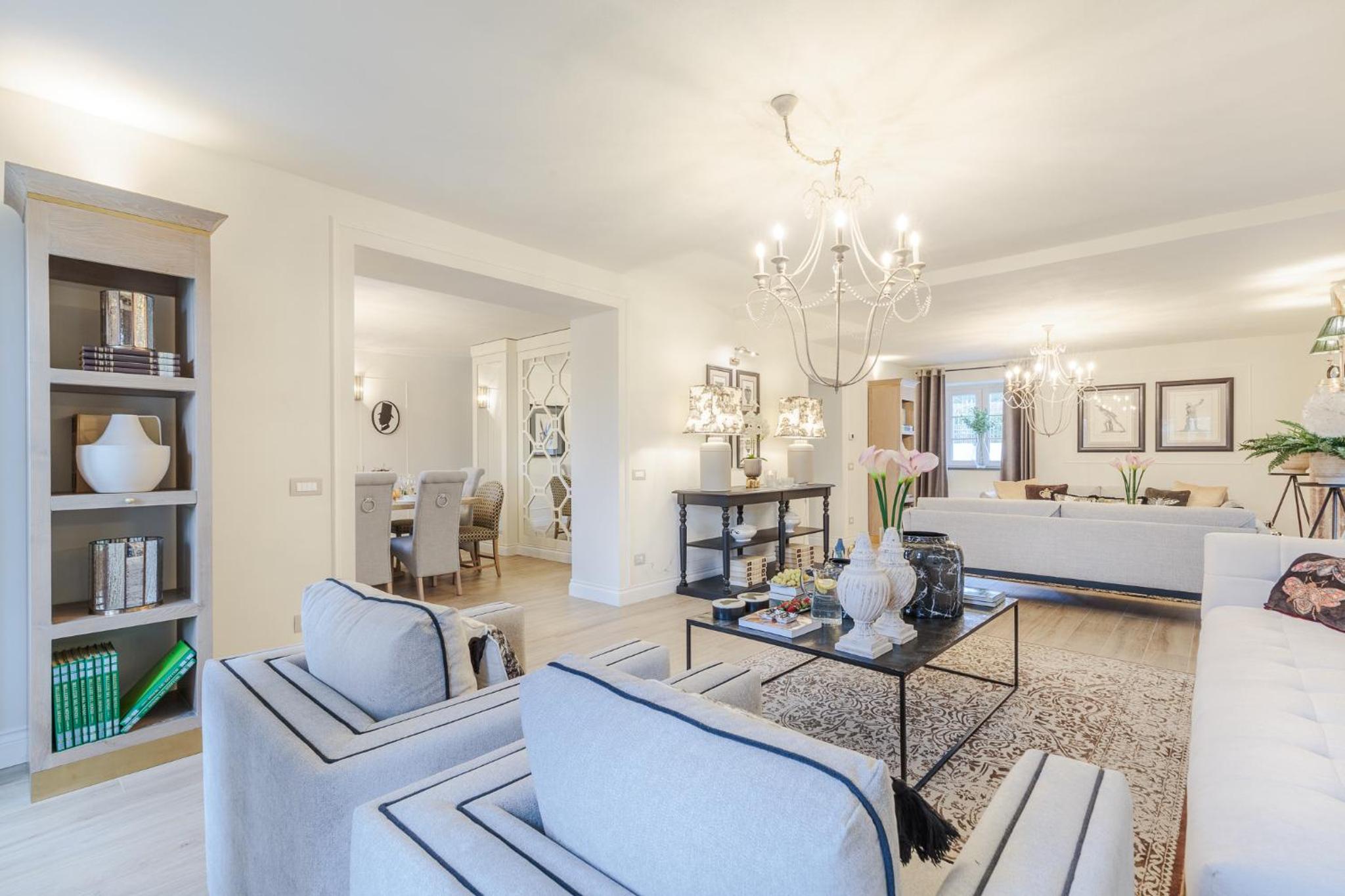 VILLA ASTI: Where Luxury Meets Limitless View