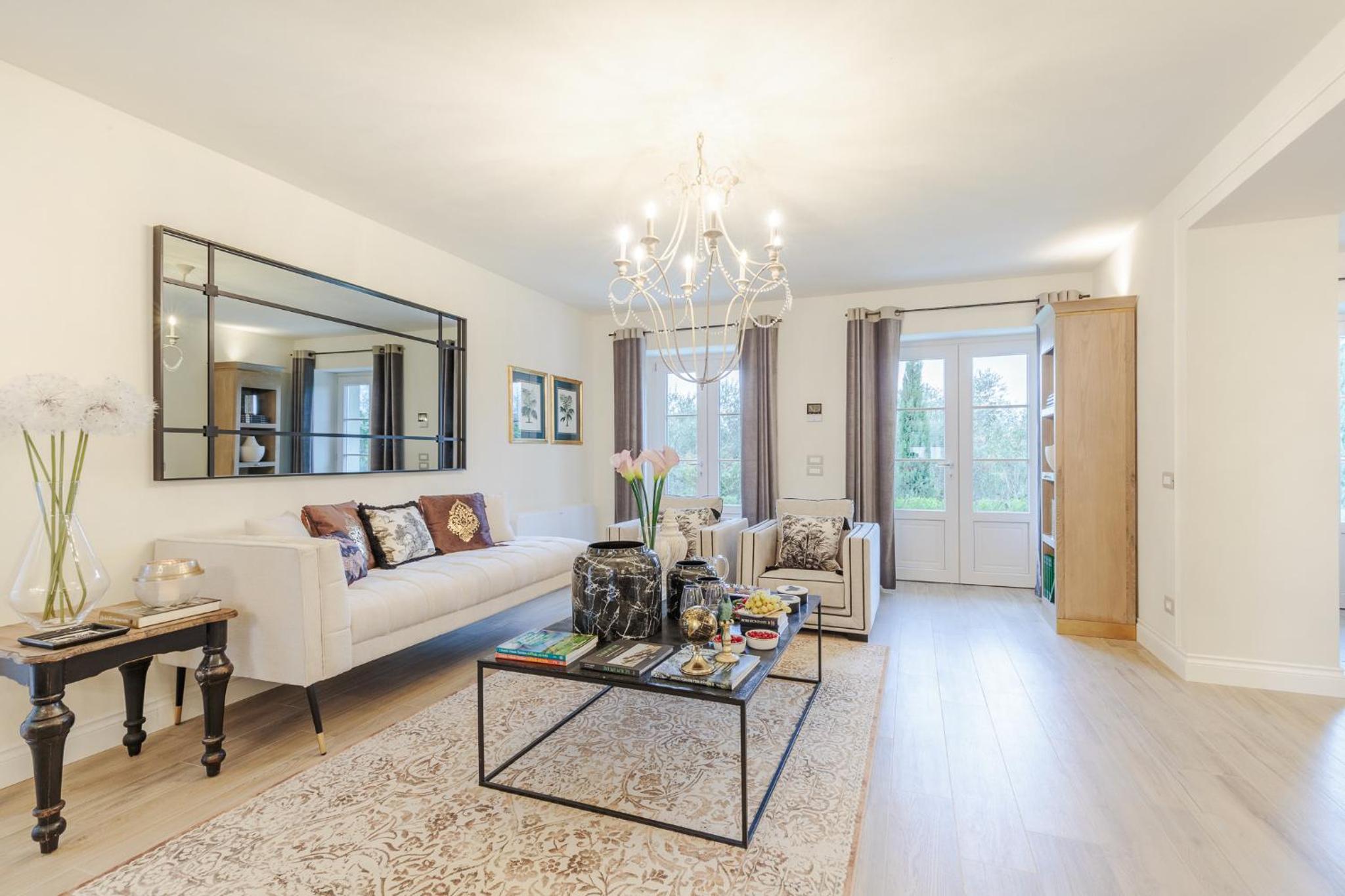 VILLA ASTI: Where Luxury Meets Limitless View