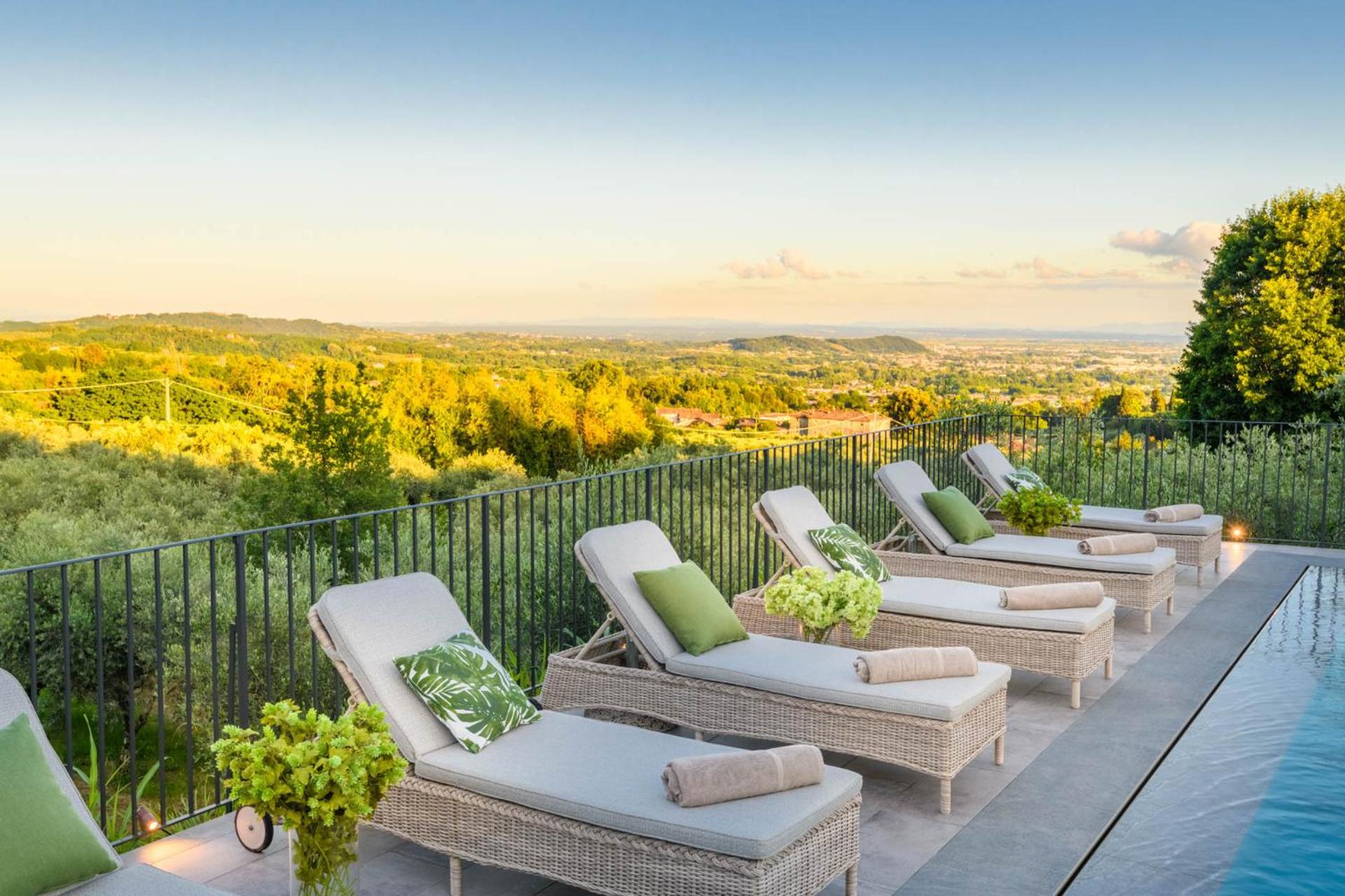 VILLA ASTI: Where Luxury Meets Limitless View