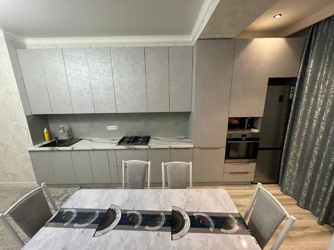 LUX apartments