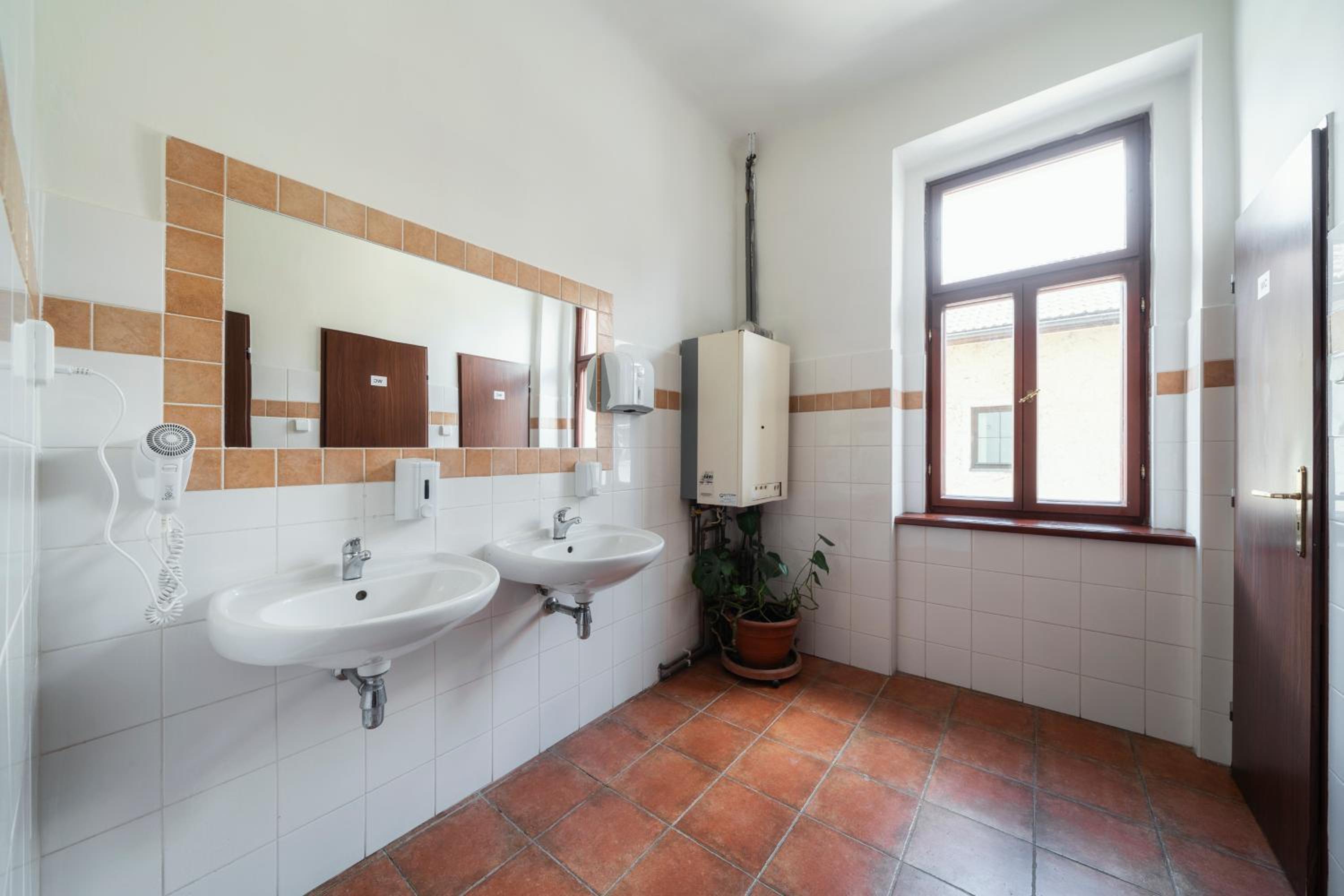 Pension 15 Homér