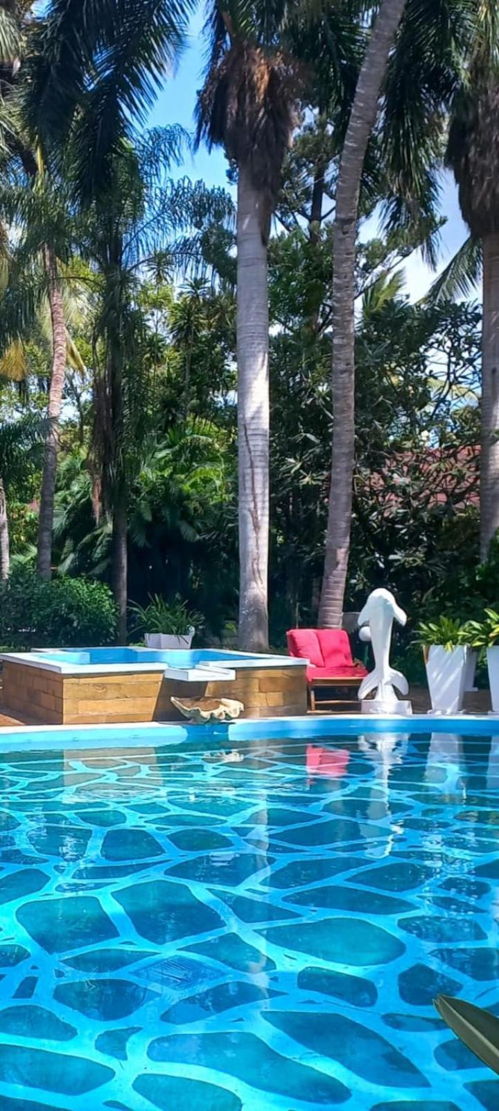 African House Resort