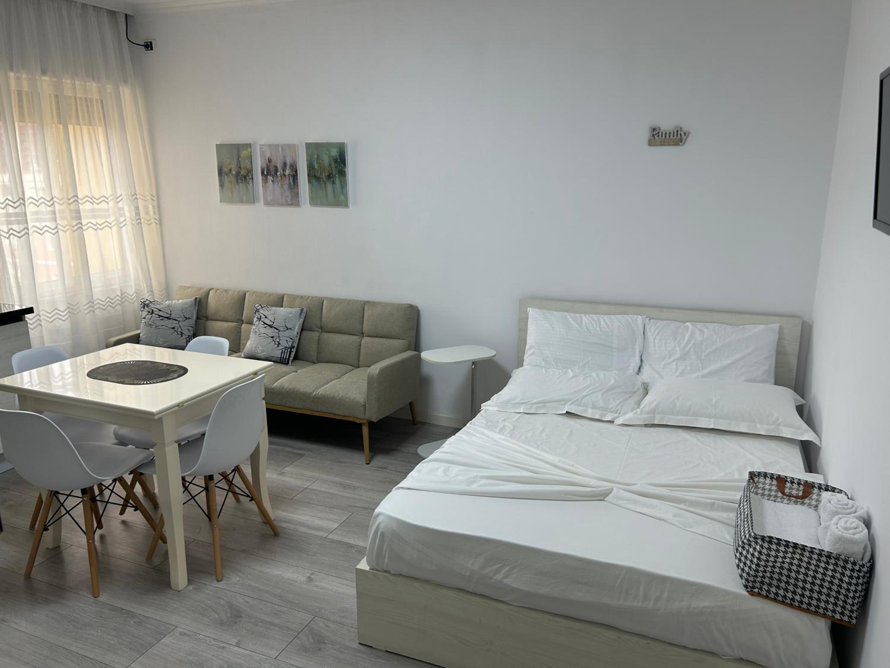 Private Apartment Tirana Center