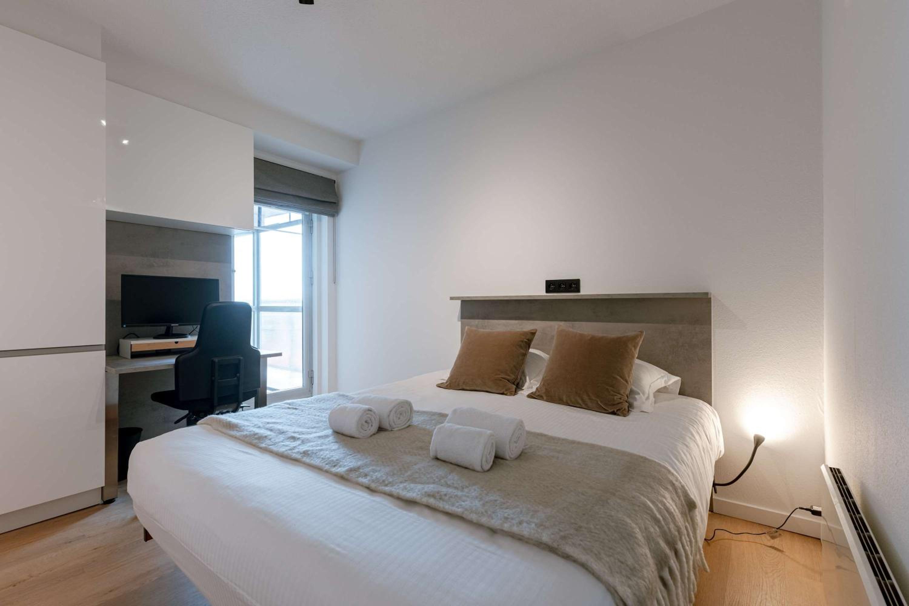 Casiola - Nice apartment close to the beach with parking