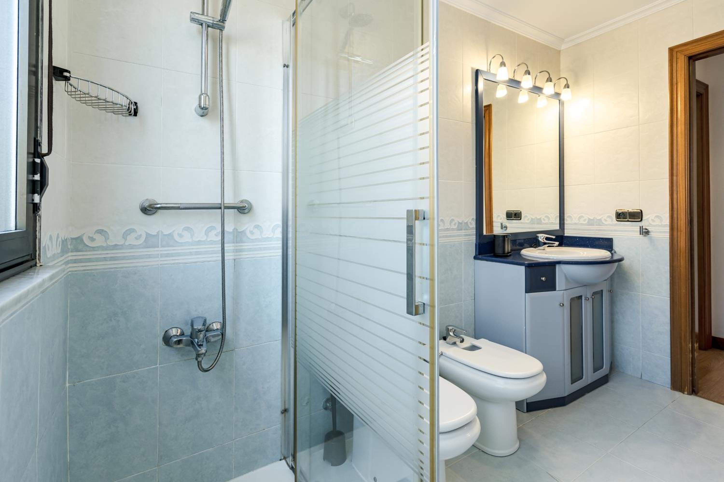 Rio Apartment by Olala Homes