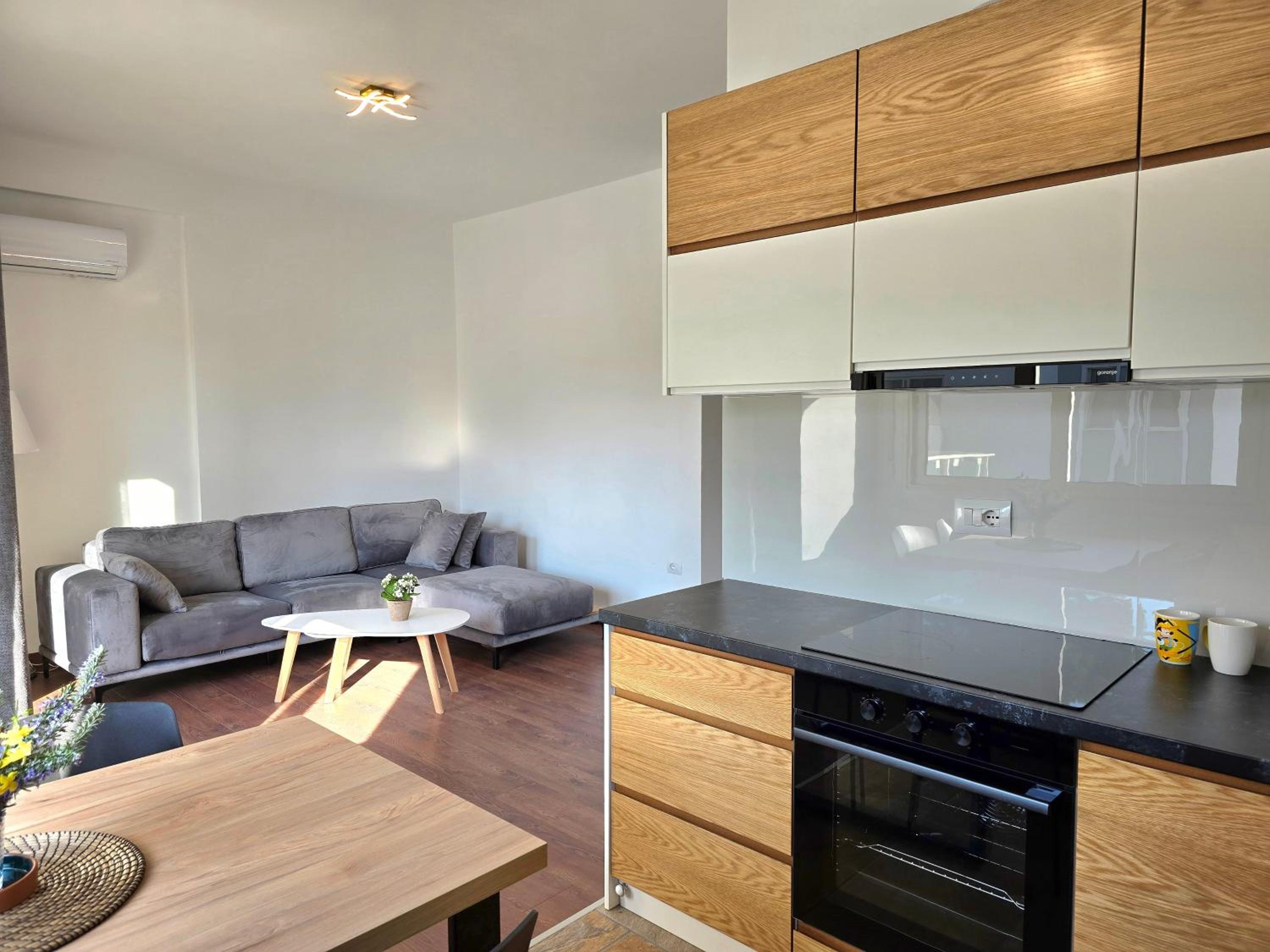 Sunny Beach Apartments - 202