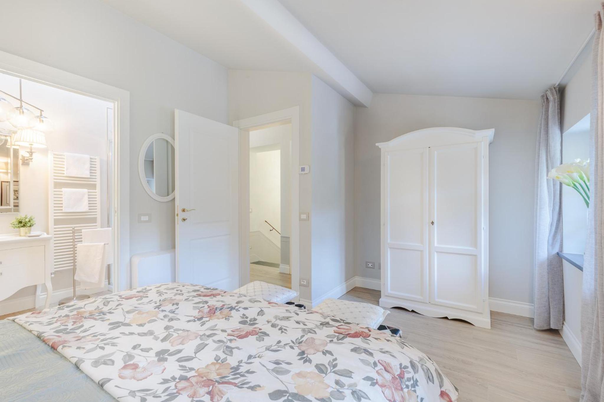 VILLA ASTI: Where Luxury Meets Limitless View