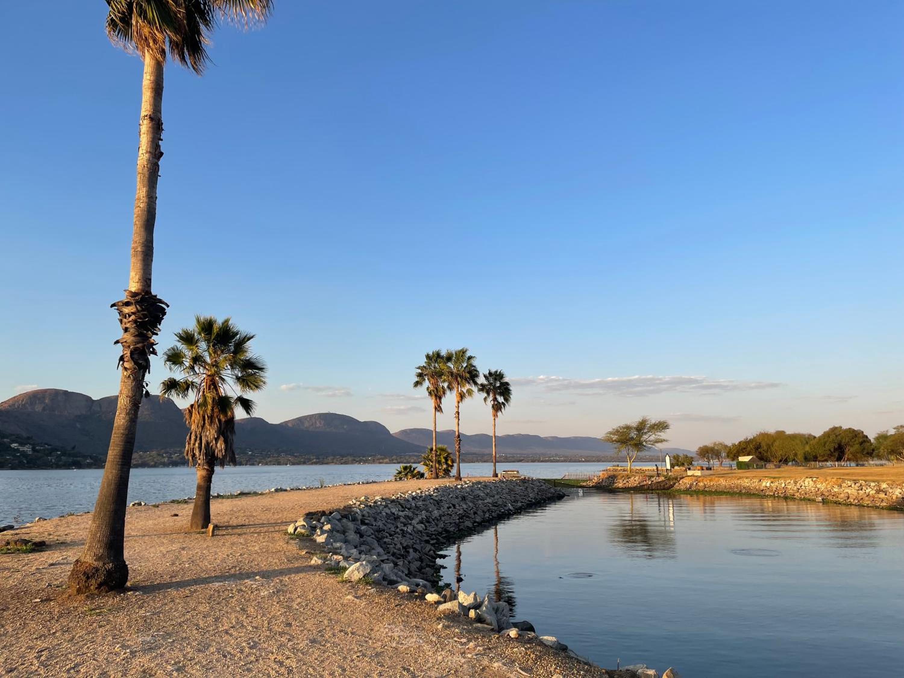 Hartbeespoort Dam Getaway Home