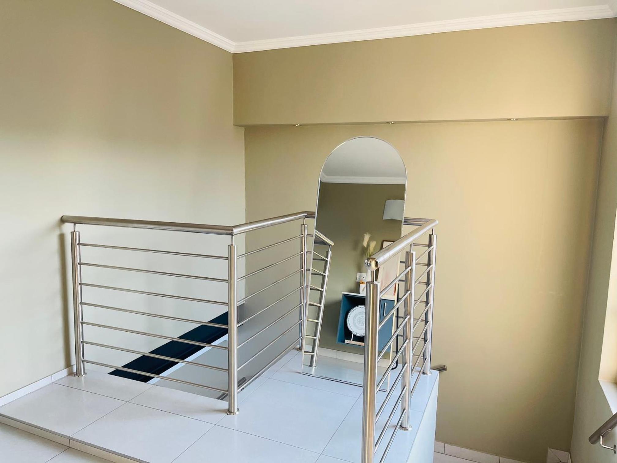 Hartbeespoort Dam Getaway Home