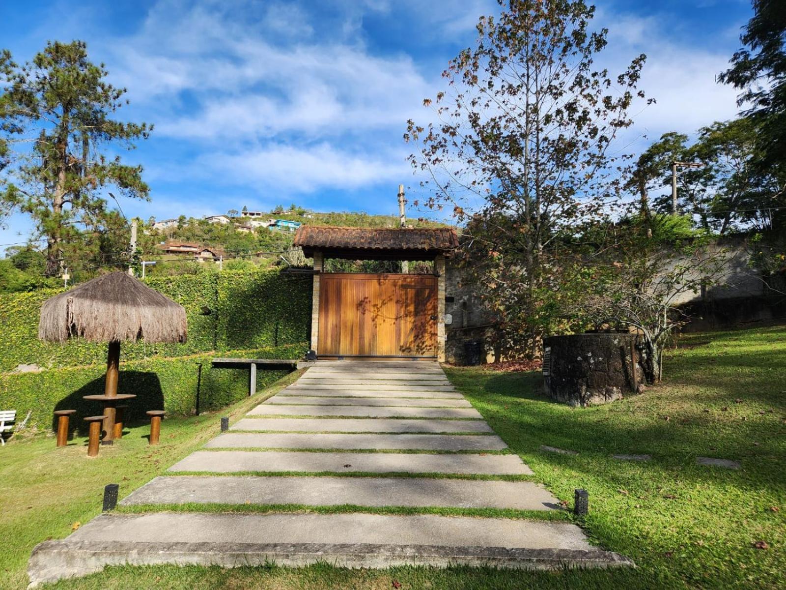 Charme na Serra!Piscina,Spa aquecido e fire place!