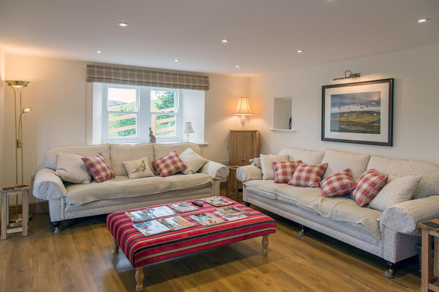 StunningViews-Privacy-Hiking-Sleeps8-WiFi