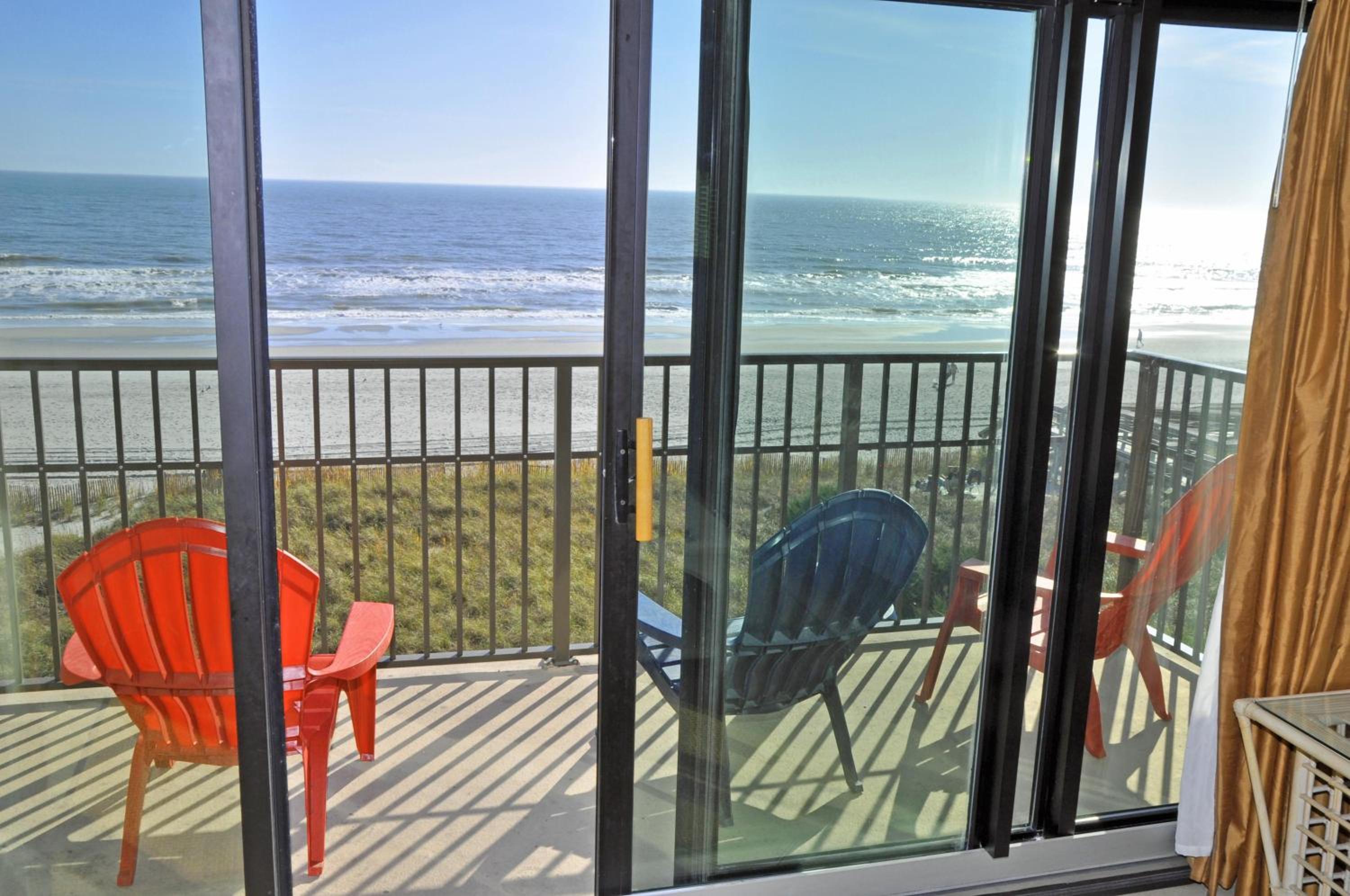 SPT603 Springs Towers Oceanfront 3BR Condo with Pool view 4