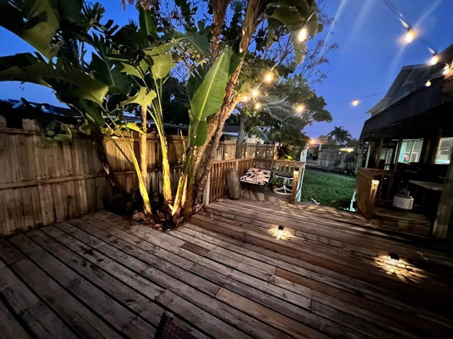 Waterfront home with direct Gulf access, El Logrado
