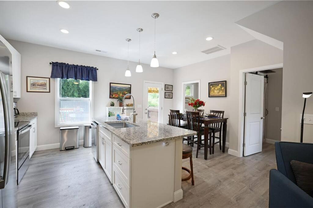 Bungalow Dream w Hot Tub, Fenced Yard & Fire Pit