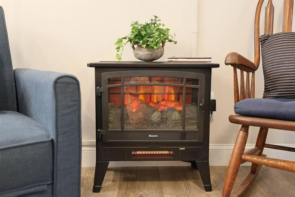 Bungalow Dream, Water & Electric are back-Fire Pit & fenced, photo 66