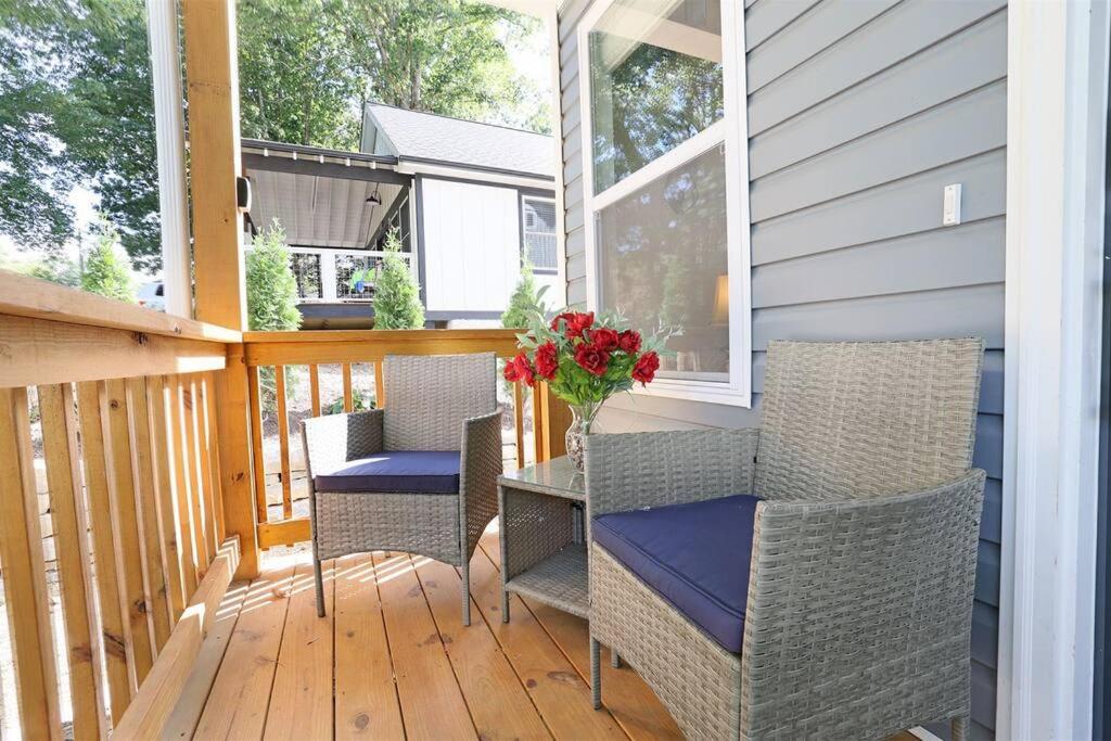 Bungalow Dream, Water & Electric are back-Fire Pit & fenced, photo 65