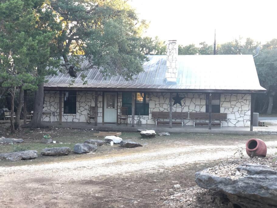 Laurel Canyon - Frio River Haven view 4
