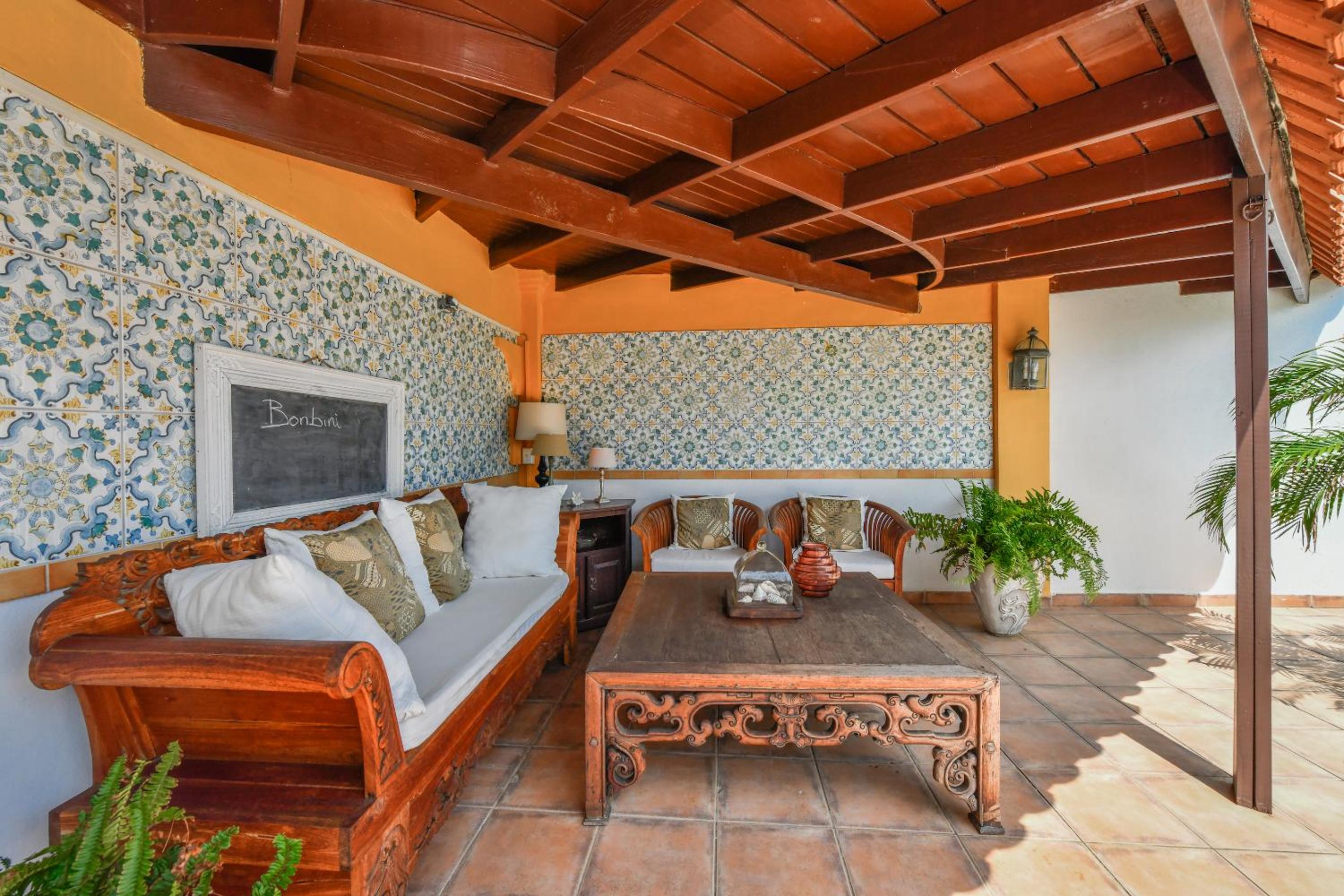 Brisas Studio Apartments